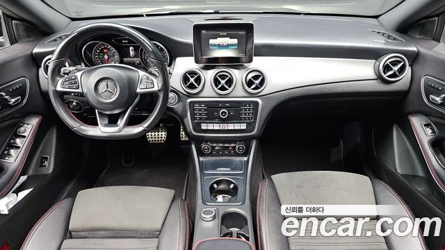 Mercedes-Benz CLA-Class (C117) CLA220 AMG Line 2018 — фото 7
