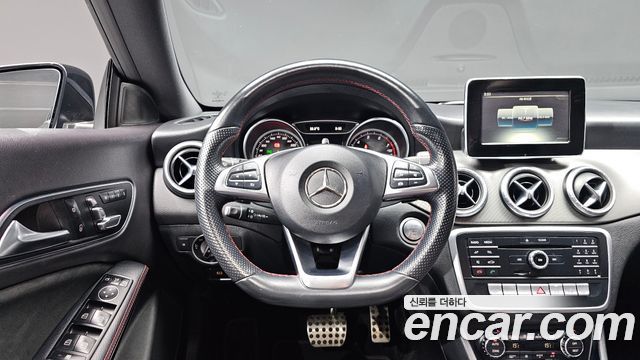 Mercedes-Benz CLA-Class (C117) CLA220 AMG Line 2018 — фото 13