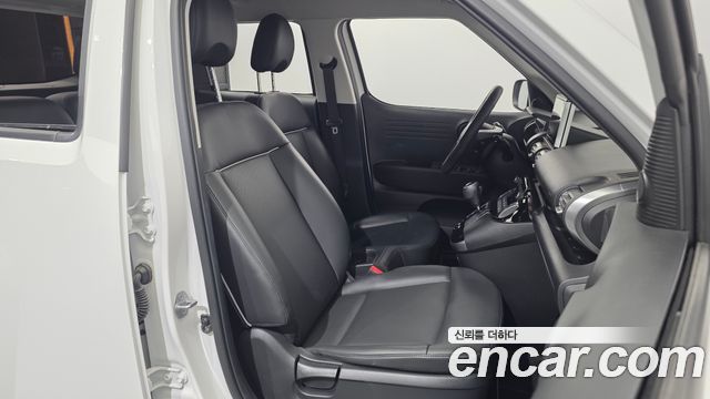Hyundai Casper The Essential Light 2024 — фото 26