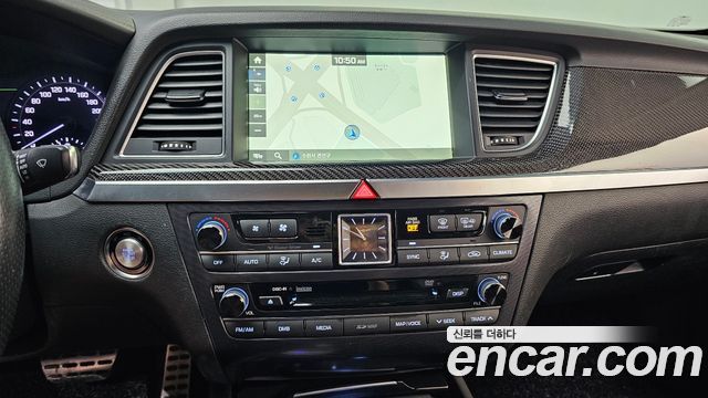 Genesis G80 3.3 T-GDI AWD Sport 2017 — фото 14
