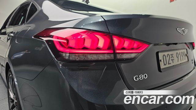 Genesis G80 3.3 T-GDI AWD Sport 2017 — фото 23