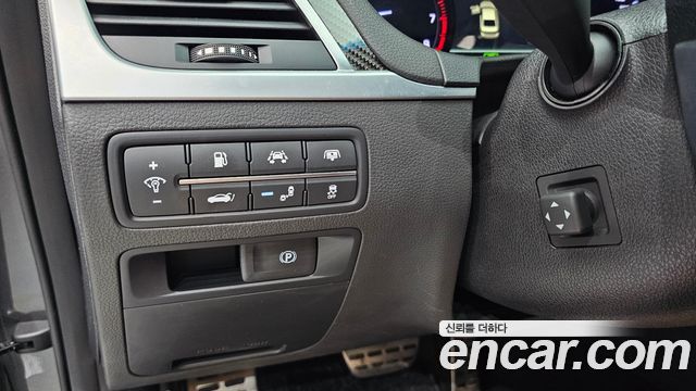 Genesis G80 3.3 T-GDI AWD Sport 2017 — фото 27