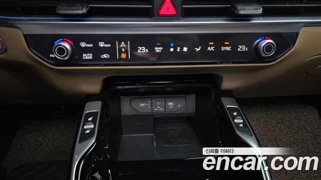 Kia Sorento (IV) HEV 1.6 2WD Signature 2024 — фото 30