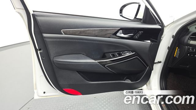 Kia K7 Premier 3.0 GDI Noblesse 2020 — фото 24