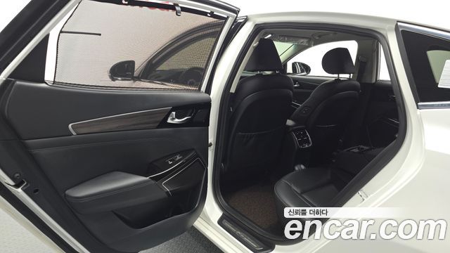 Kia K7 Premier 3.0 GDI Noblesse 2020 — фото 26