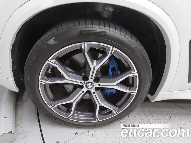 BMW X5 (G05) xDrive 40i M Sport 2025 — фото 5
