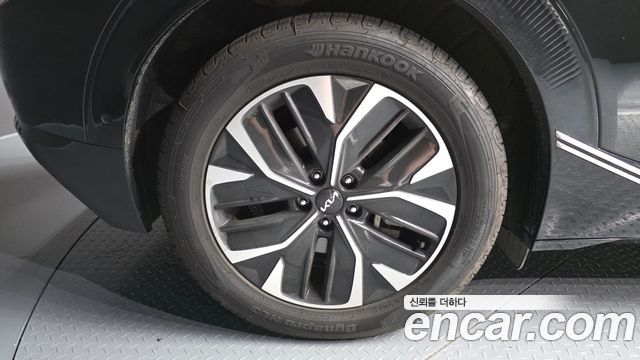 Kia EV6 Long Range Earth 2022 — фото 5