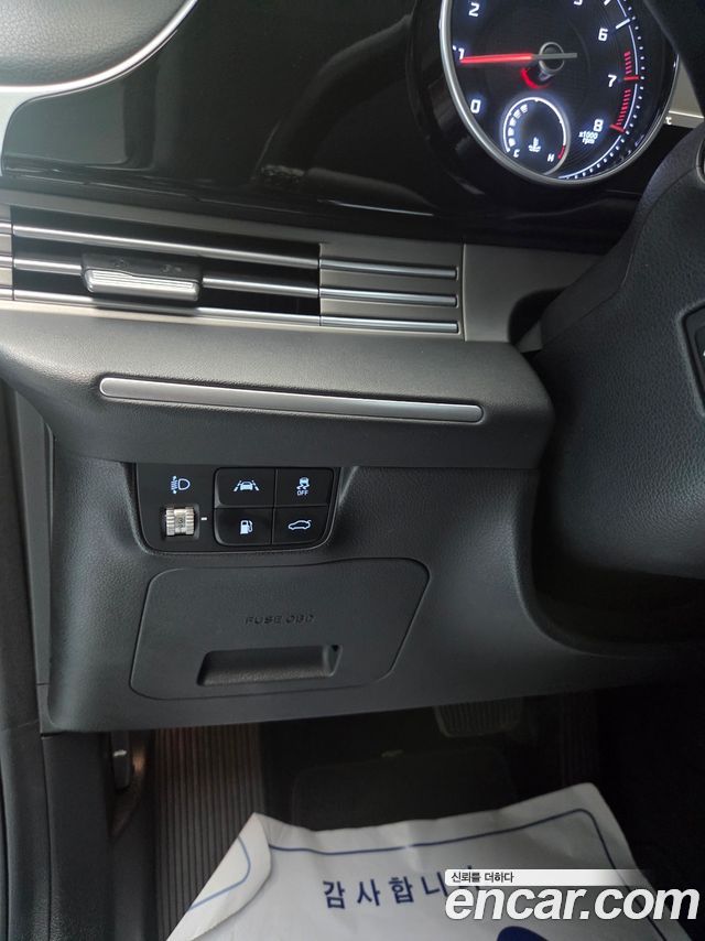 Hyundai Grandeur (IG) 3.3 Exclusice 2022 — фото 10