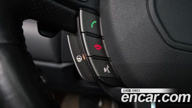 Land Rover Range Rover Evoque 2.2 SD4 Dynamic 2015 — фото 16