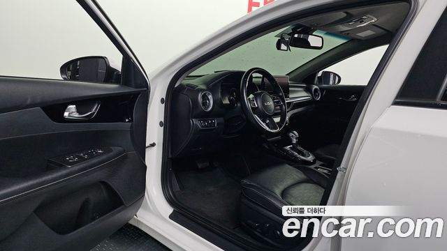 Kia K3 (II) 1.6 Noblesse 2022 — фото 10