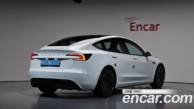 Tesla Model 3 RWD 2025 — фото 2