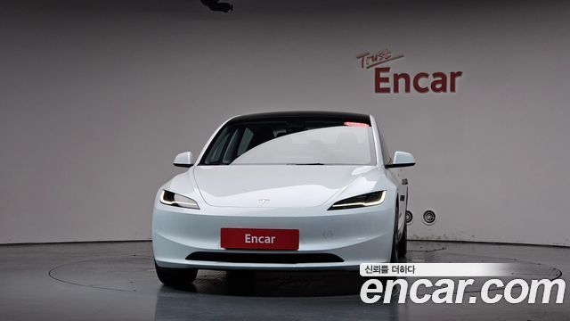 Tesla Model 3 RWD 2025 — фото 3