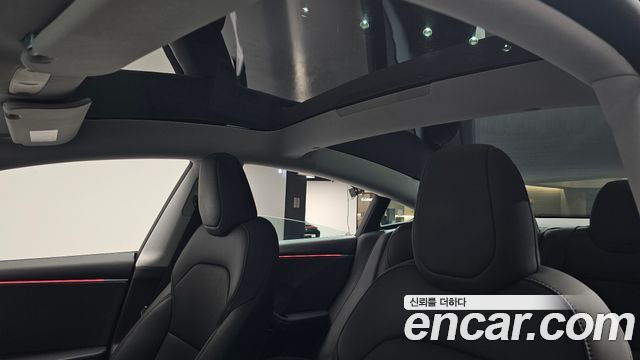 Tesla Model 3 RWD 2025 — фото 19