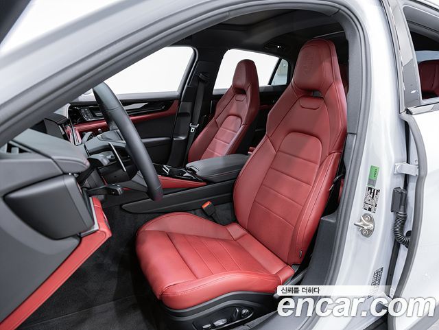 Porsche Panamera (976) 2.9 AWD 2025 — фото 10