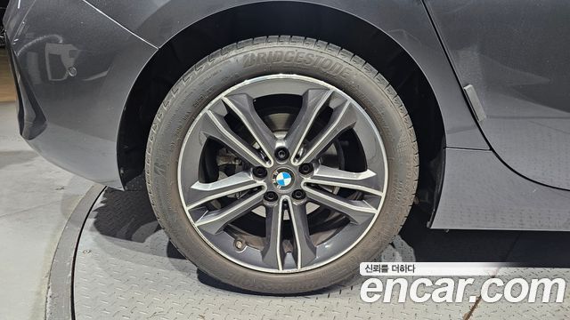 BMW 1 Series (F40) 118d Sport 2021 — фото 5