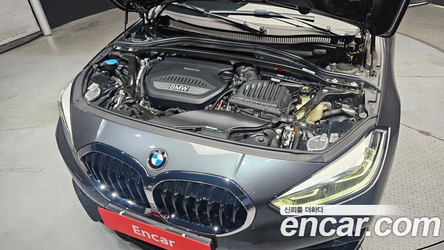 BMW 1 Series (F40) 118d Sport 2021 — фото 6