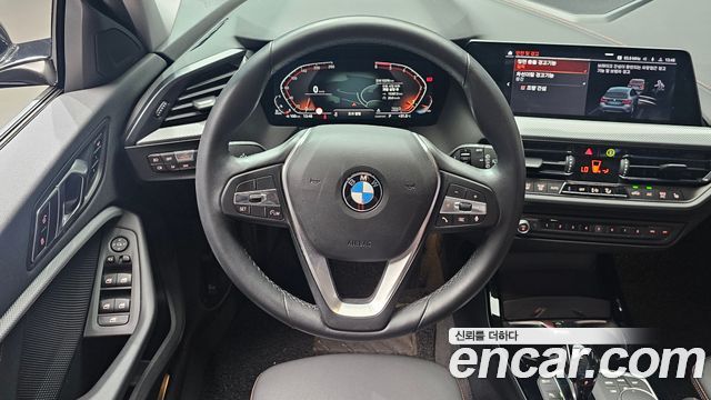 BMW 1 Series (F40) 118d Sport 2021 — фото 17