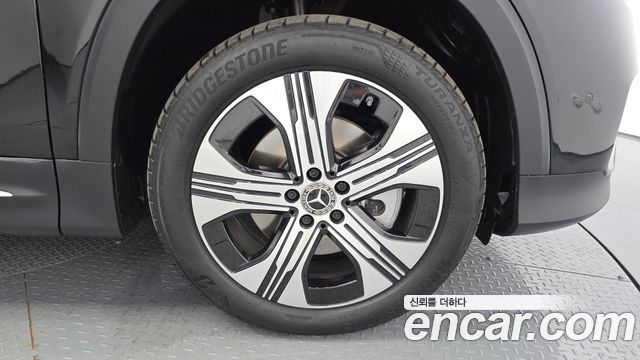 Mercedes-Benz EQB (X243) EQB300 4MATIC Progressive 2026 — фото 5