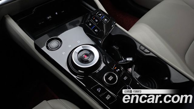 Kia Sportage Hybrid (V) Nobleless 2WD 2024 — фото 9