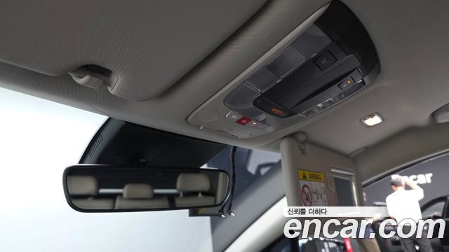 Kia Sportage Hybrid (V) Nobleless 2WD 2024 — фото 18