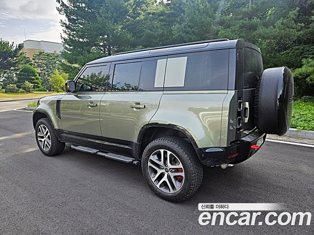 Land Rover Defender (L663) 110 P400 X 2025 — фото 5