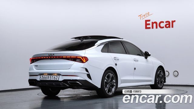 Kia K5 (III) 2.0 Noblesse 2022 — фото 2