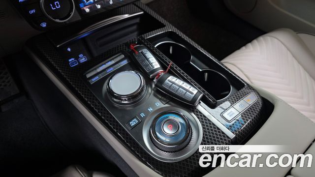 Genesis G80 (RG3) Gasoline 2.5 Turbo AWD 2024 — фото 9