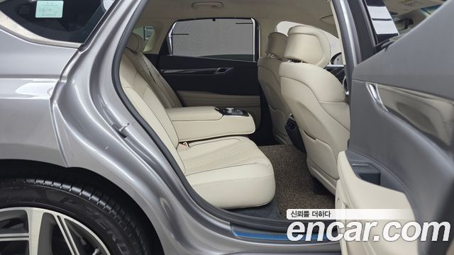 Genesis G80 (RG3) Gasoline 2.5 Turbo AWD 2024 — фото 11