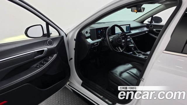 Hyundai Sonata The Edge (DN8) 2.0 LPG(Rent) Business 1 2024 — фото 10