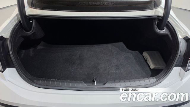 Hyundai Sonata The Edge (DN8) 2.0 LPG(Rent) Business 1 2024 — фото 16