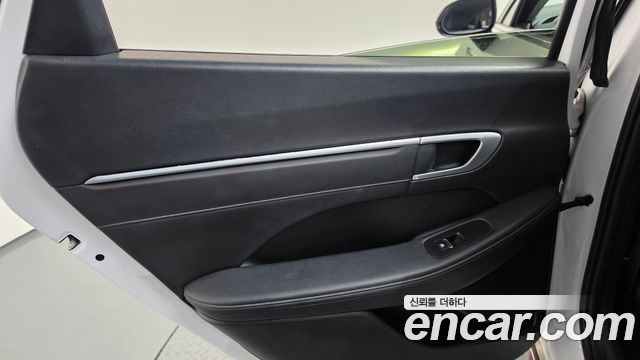 Hyundai Sonata The Edge (DN8) 2.0 LPG(Rent) Business 1 2024 — фото 25