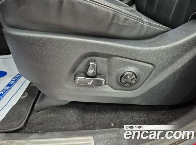 KG Mobility (SsangYong) Rexton Sports Khan Diesel 2.2 4WD Professional X (5-Link) 2019 — фото 22