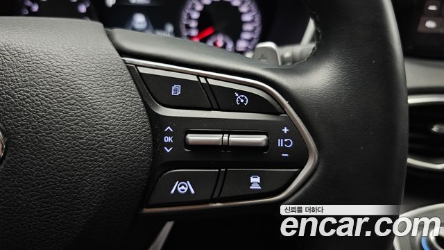 Hyundai Santa Fe Gasoline 2.5T 2WD Prestige 2022 — фото 17