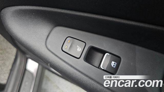 Hyundai Santa Fe Gasoline 2.5T 2WD Prestige 2022 — фото 18