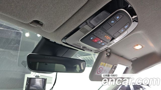 Hyundai Santa Fe Gasoline 2.5T 2WD Prestige 2022 — фото 19