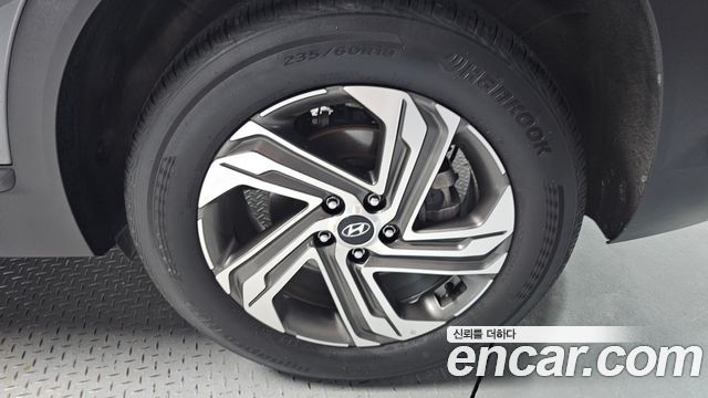 Hyundai Santa Fe Gasoline 2.5T 2WD Prestige 2022 — фото 21