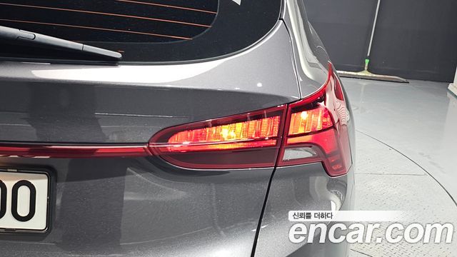 Hyundai Santa Fe Gasoline 2.5T 2WD Prestige 2022 — фото 23