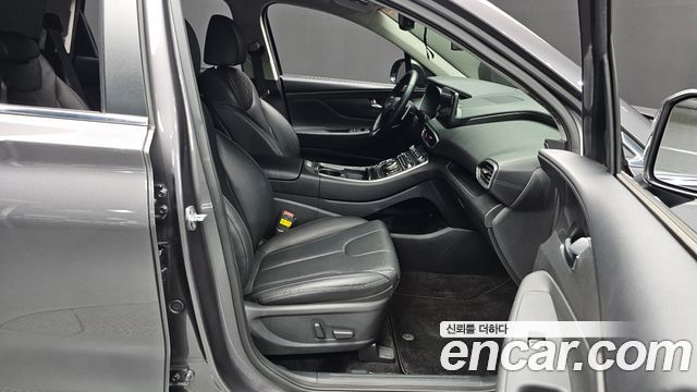 Hyundai Santa Fe Gasoline 2.5T 2WD Prestige 2022 — фото 26