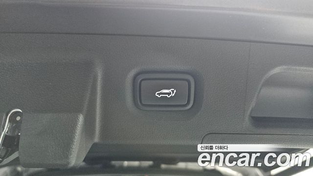 Hyundai Santa Fe Gasoline 2.5T 2WD Prestige 2022 — фото 31