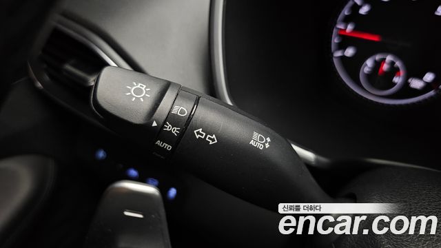 Hyundai Santa Fe Gasoline 2.5T 2WD Prestige 2022 — фото 36