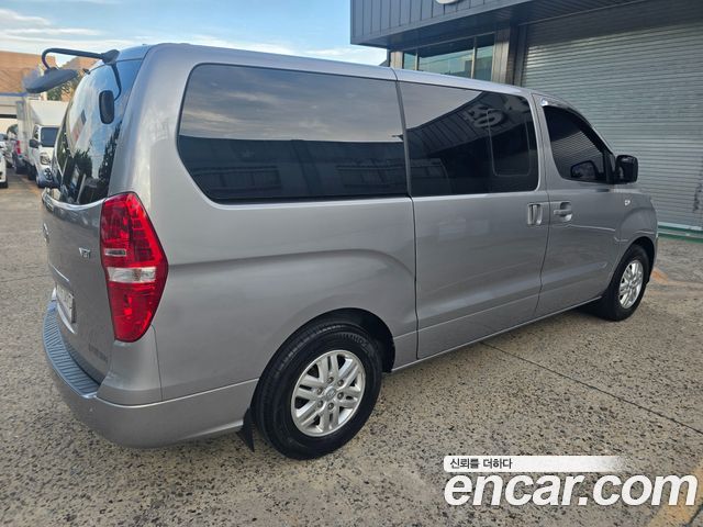 Hyundai Grand Starex Van 5-Seater Modern 2020 — фото 6