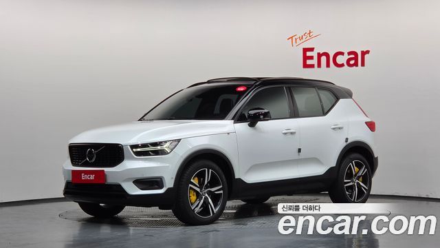 Volvo XC40 T4 R-Design
