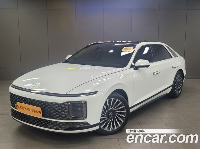 Hyundai Grandeur Hybrid (GN7) Calligraphy