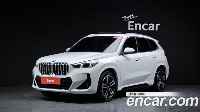 BMW X1 (U11) xDrive 20i M Sport 2024 — фото 11