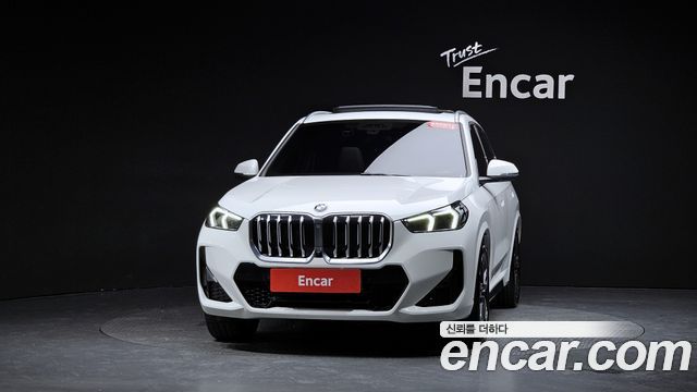 BMW X1 (U11) xDrive 20i M Sport 2024 — фото 3