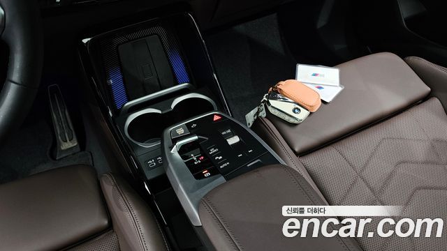 BMW X1 (U11) xDrive 20i M Sport 2024 — фото 9