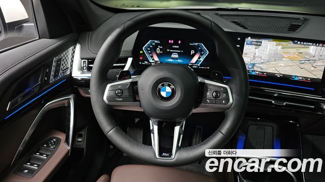 BMW X1 (U11) xDrive 20i M Sport 2024 — фото 17
