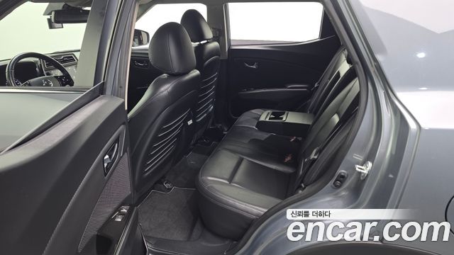 KG Mobility (SsangYong) Tivoli Air 1.5 A3 2WD 2022 — фото 11