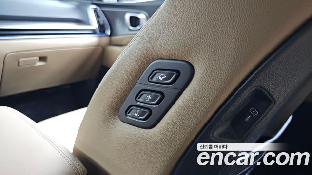 Kia Sorento (IV) HEV 1.6 2WD Gravity 2024 — фото 30