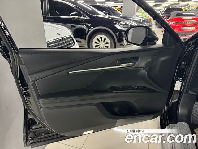 Toyota Camry (XV80) 2.5 XLE Premium Hybrid 2026 — фото 4